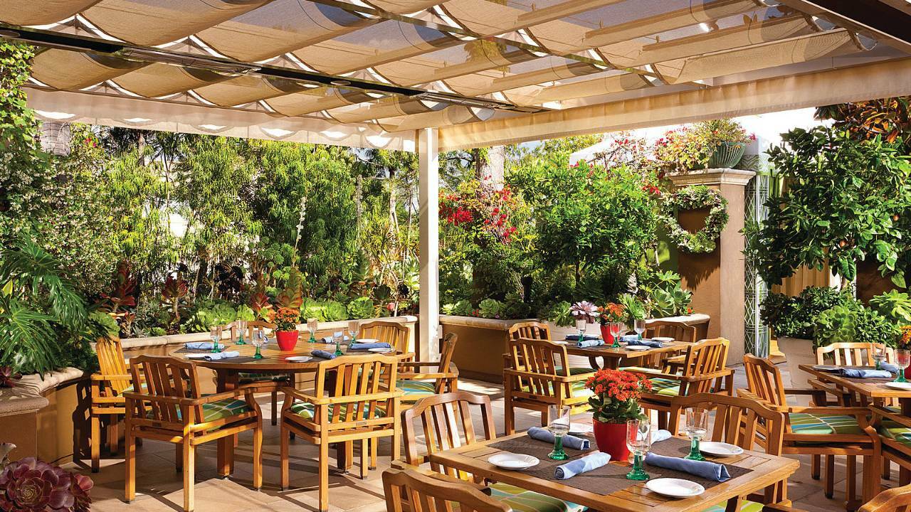 Four Seasons Angeles At Beverly Hills Hotel Los Angeles