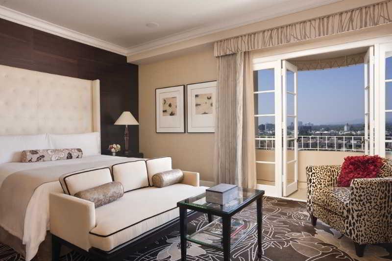 Four Seasons Angeles At Beverly Hills 5*